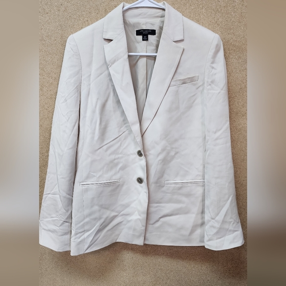 Ann Taylor Jackets & Blazers - Ann Taylor Blazer